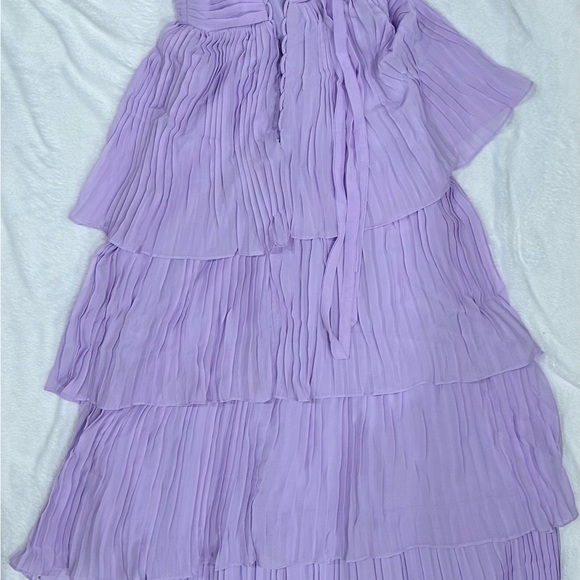 Strapless Tiered Lavender Pleated Dress - Picture 3 of 5